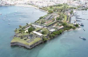 Le fort Saint-Louis, siège de la Marine nationale en Martinique.